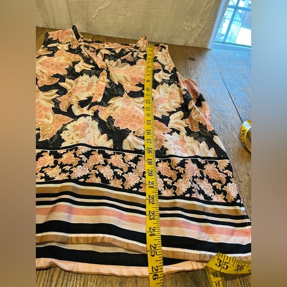 CREAM floral blouse size 42 - Picture 5 of 6